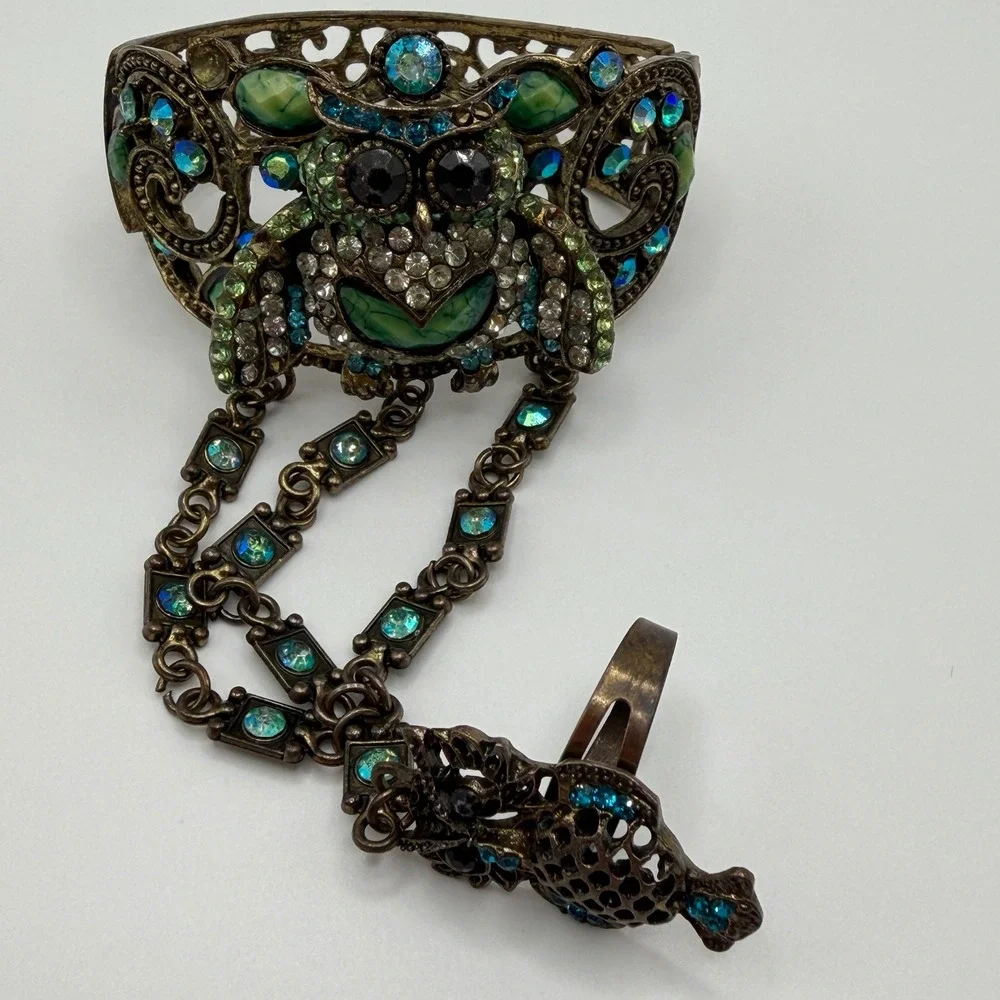Vintage Style Owl Slave Bracelet Hand Flower Ring Set Green Blue Rhinestone Cuff